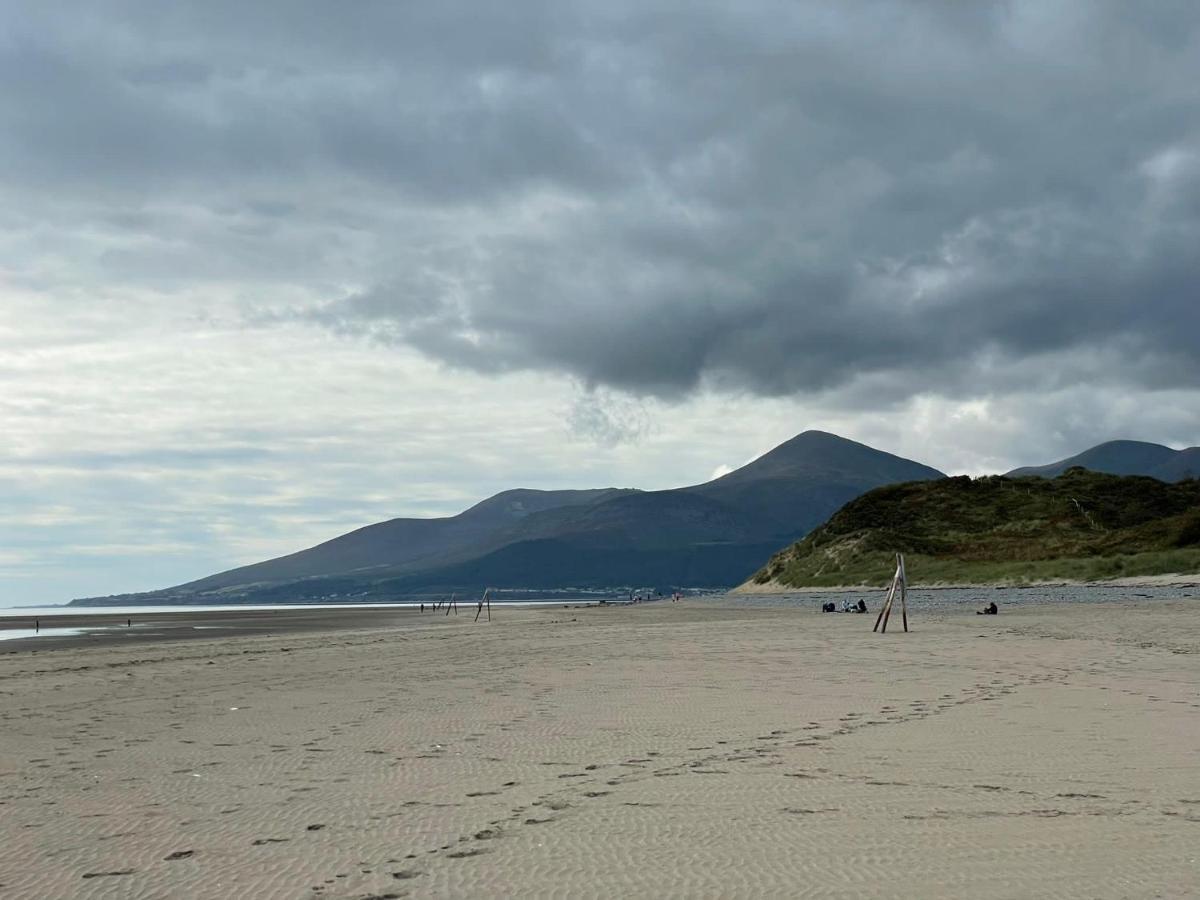 Tonn Ruray Sea View Luxury 2 Bed Apartment Dundrum 외부 사진